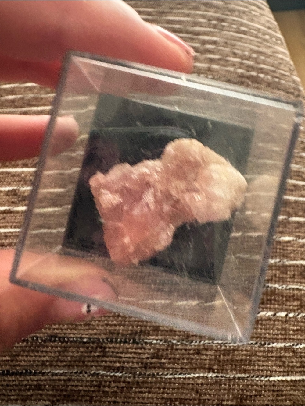 Pink amethyst chunk (tiny) - Picture 3 of 3